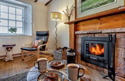 Kirriemuir House | 3 Bed in Kirriemuir 96115