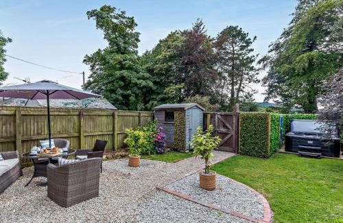 Lanhydrock House | 3 Bed in Lanhydrock 90217