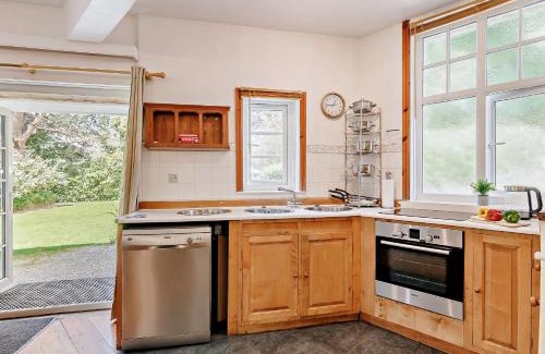 Machynlleth House | 3 Bed in Machynlleth 93080