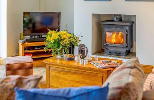 Polruan House | 3 Bed in Polruan PC040