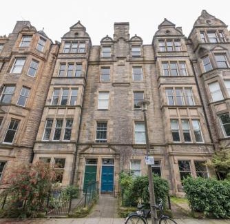 Bruntsfield Apartment | 3 bed overlooking meadows park