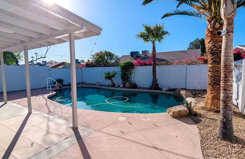 Pepper Ridge House | 3-bed + Private Pool NE Phoenix Bungalow