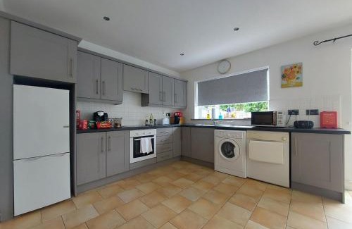 Bruff House | 3 bed semi-detached house in a quite estate