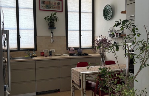 Jaffa Apartment | 3-bed Triplex in fabulous Jaffa-TelAviv. Blocks from the sea, market & old city