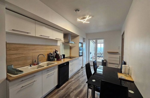 Thiers Apartment | 3-bedroom 110m² apartment with terrace, view