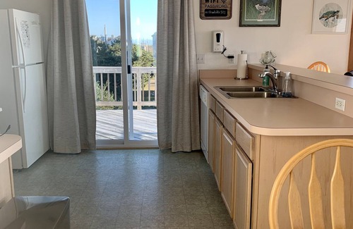 Frisco House | 3 Bedroom 2.5 Bath- Beautiful Oceanview Cottage 2 Minute Walk to Remote Beach.