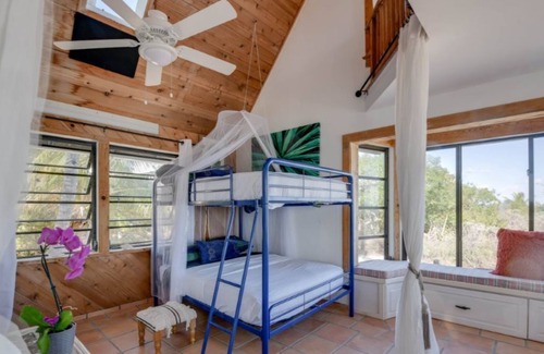 Big Pine Key Cottage | 3 BEDROOM 2.5 BATHROOMS PROPERTY HAS A GUEST COTTAGE