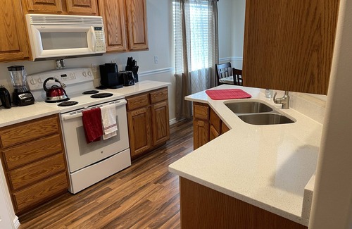 The Maples House | 3 bedroom, 2.5 bathroom Town Home with a 2 car garage at the Maples