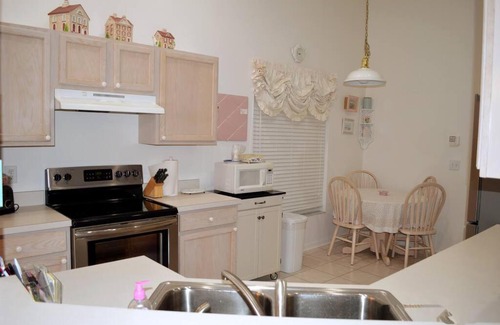Sabal Harbour House | 3 Bedroom 2 Bath Home Between Anna Maria Island and Siesta Key