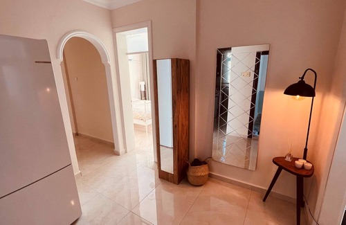 Antalya City Centre Apartment | 3 bedroom 3 bathroom 1 bedroom condo in the heart of the Old City