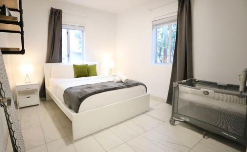North Beach Apartment | 3 Bedroom 3 Bathroom Miami Beach Apartment