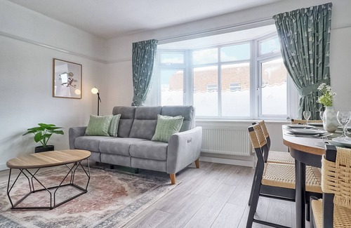 Walton on the Naze Cottage | 3 bedroom accommodation in Walton on the Naze