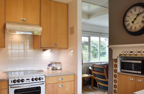 Middleton-on-Sea Cottage | 3 bedroom accommodation in Elmer, near Middleton on Sea
