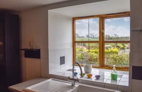 Newport Cottage | 3 bedroom accommodation in Carisbrooke