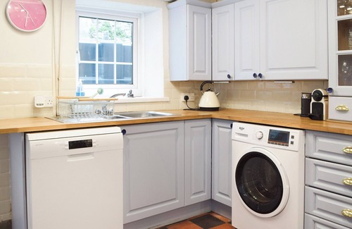 Llansteffan Cottage | 3 bedroom accommodation in Llansteffan, near Carmarthenshire