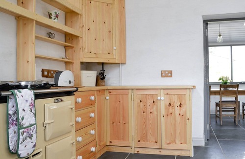 Llandissilio West Cottage | 3 bedroom accommodation in Llandissilio, near Narberth