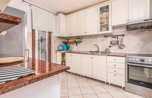 Veli Losinj House | 3 bedroom accommodation in Veli Losinj