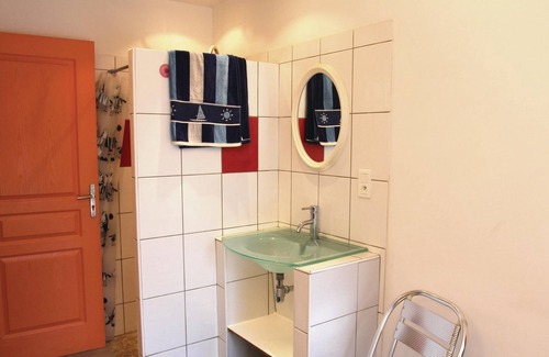 Montelimar House | 3 bedroom accommodation in Montélimar