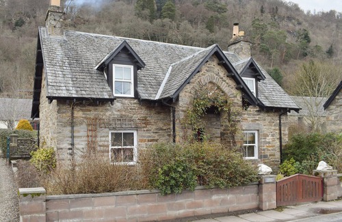 Aberfeldy Cottage | 3 bedroom accommodation in Weem, near Aberfeldy
