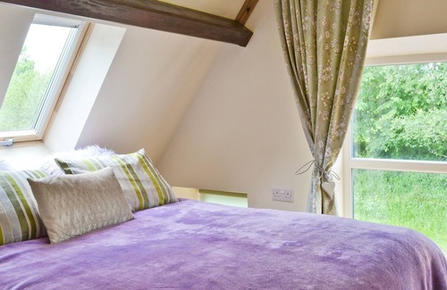 Pont-rug Cottage | 3 bedroom accommodation in Caeathro, Caernarfon