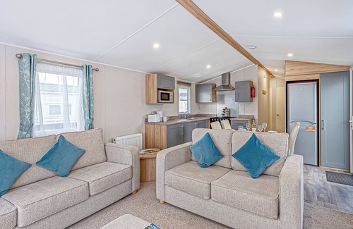 Prestatyn House | 3 bedroom accommodation in Prestatyn, Denbighshire