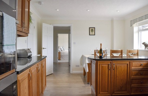 Poulton-le-Fylde Cottage | 3 bedroom accommodation in Singleton