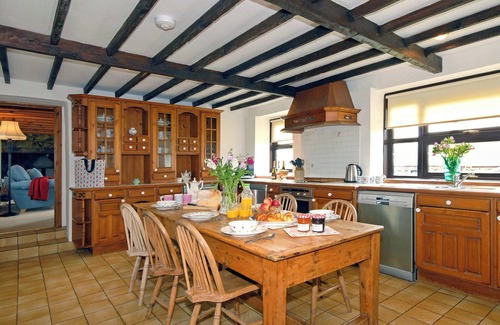 Haverfordwest Cottage | 3 bedroom accommodation in St Davids
