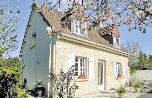 Blosville House | 3 bedroom accommodation in Blosville