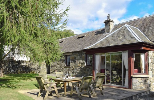 Aberfeldy Cottage | 3 bedroom accommodation in Keltneyburn, by Aberfeldy