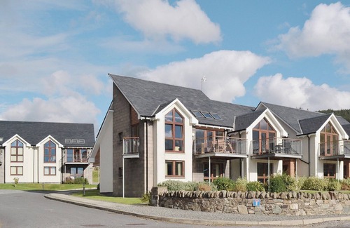Fearnan Cottage | 3 bedroom accommodation in Fearnan, by Aberfeldy