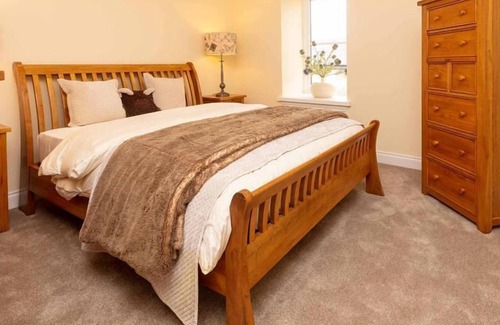 Larkhall Cottage | 3 bedroom accommodation in Larkhall