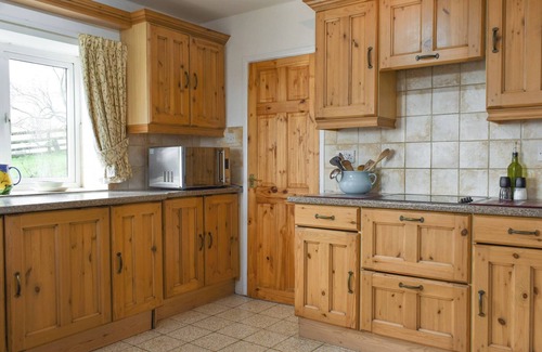 Longtown Cottage | 3 bedroom accommodation in Garway Hill, near Hereford