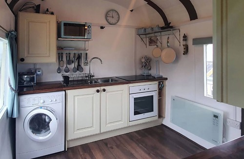 Blue Anchor Cottage | 3 bedroom accommodation in Blue Anchor, near Minehead