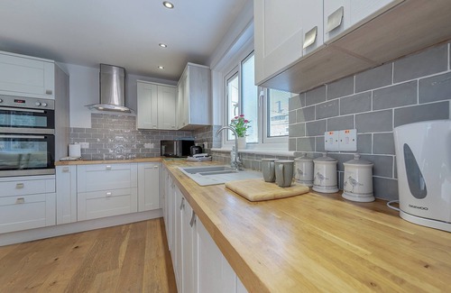 New Quay Cottage | 3 bedroom accommodation in New Quay