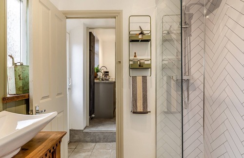 Isle of Portland Cottage | 3 bedroom accommodation in Portland