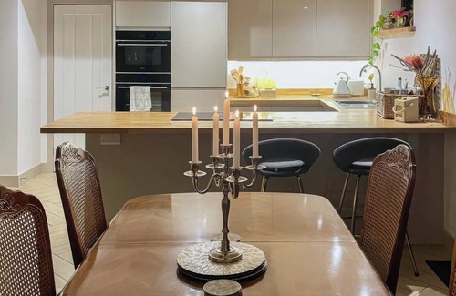 Tunstall Cottage | 3 bedroom accommodation in Biddulph, near Stoke-on-Trent