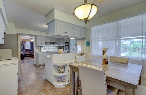 Ingleside House | 3 bedroom accommodation in Ingleside