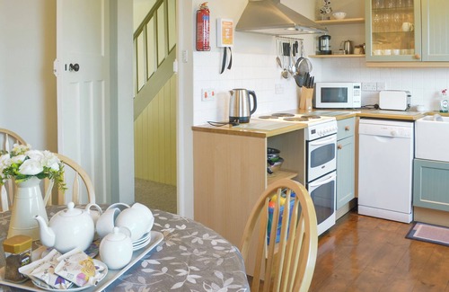 Tintagel Cottage | 3 bedroom accommodation in Tregatta, near Tintagel