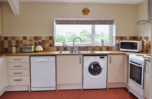 Weymouth Cottage | 3 bedroom accommodation in Chickerell, near Weymouth