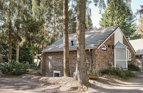 Vaassen House | 3 bedroom accommodation in Vaassen