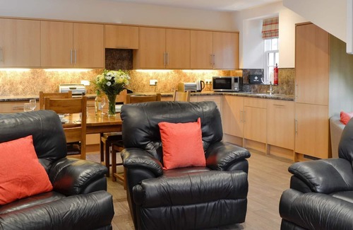 Alford Cottage | 3 bedroom accommodation in Glenkindie, near Alford
