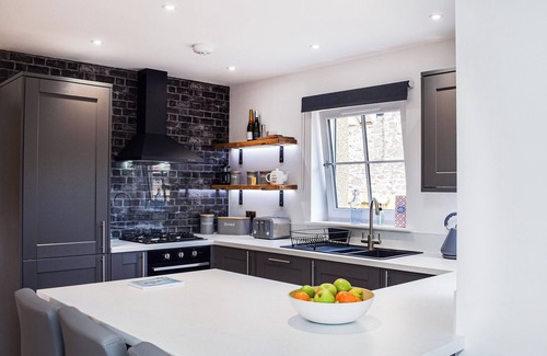 Crieff Cottage | 3 bedroom accommodation in Crieff