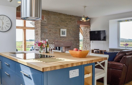 Auchterhouse Cottage | 3 bedroom accommodation in Dundee
