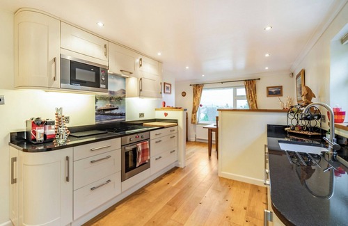 Kendal Cottage | 3 bedroom accommodation in Endmoor, near Kendal