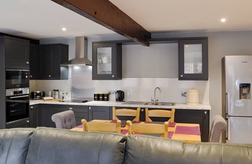 Lincoln Cottage | 3 bedroom accommodation in Doddington, near Lincoln