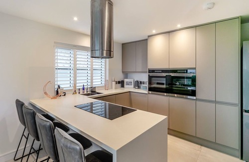 Truro Cabin | 3 bedroom accommodation in Chasewater, near Truro