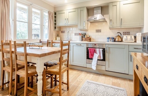 Beckington Cottage | 3 bedroom accommodation in Beckington, near Frome