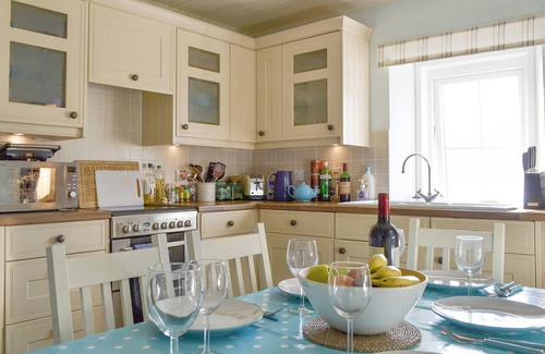 Arnisdale Cottage | 3 bedroom accommodation in Arnisdale, near Glenelg