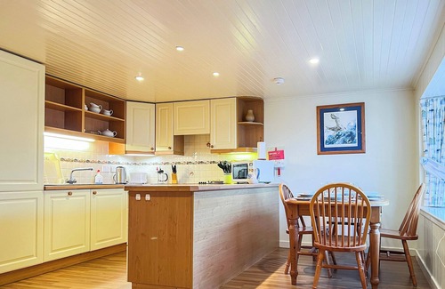 Arnisdale Cottage | 3 bedroom accommodation in Arnisdale, Kyle of Lochalsh