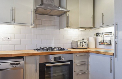 Ryde Cottage | 3 bedroom accommodation in St Helens, near Ryde